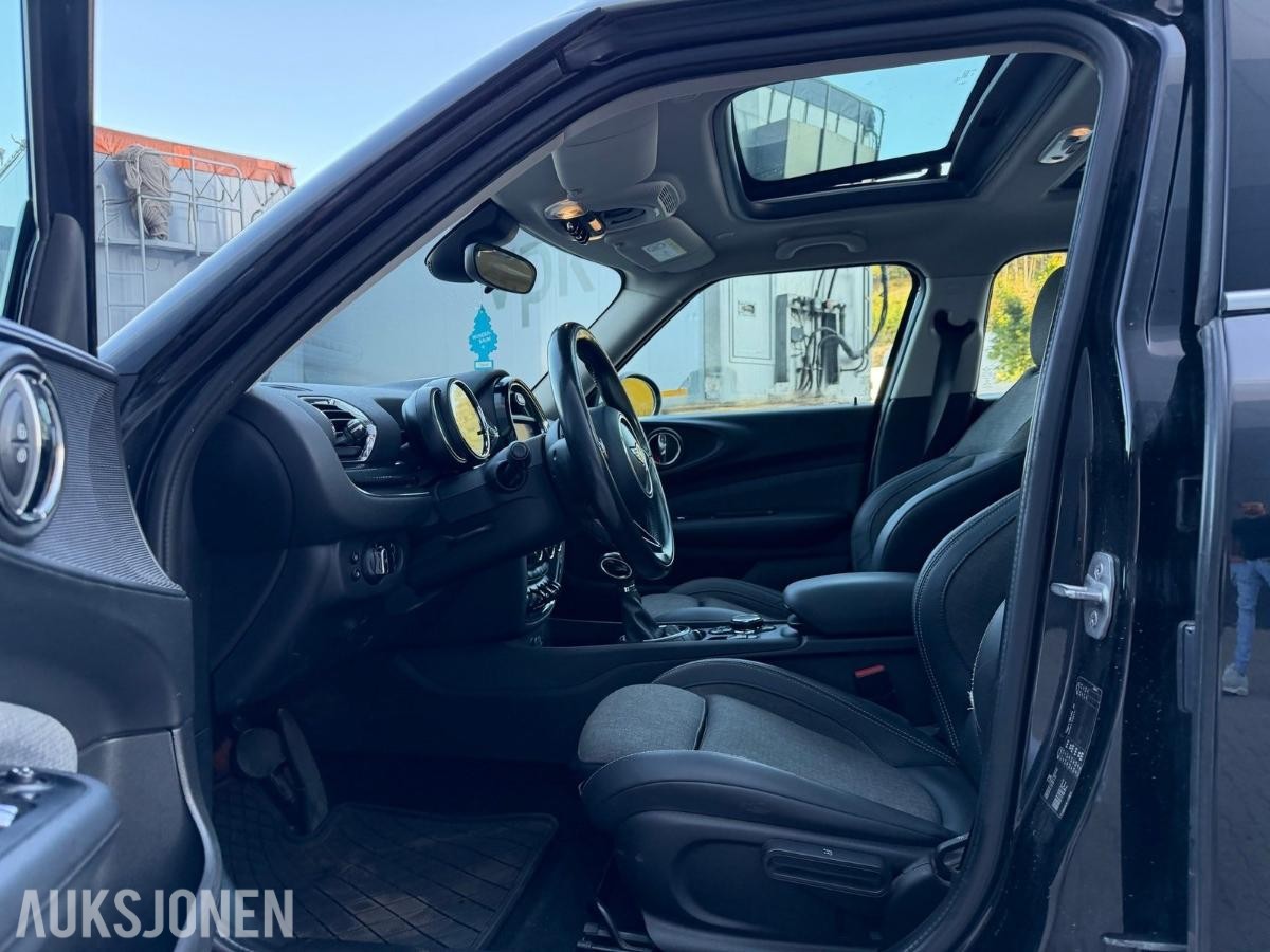 2015 MINI CLUBMAN COOPER D AUTOMAT PANORAMA HENGERFESTE