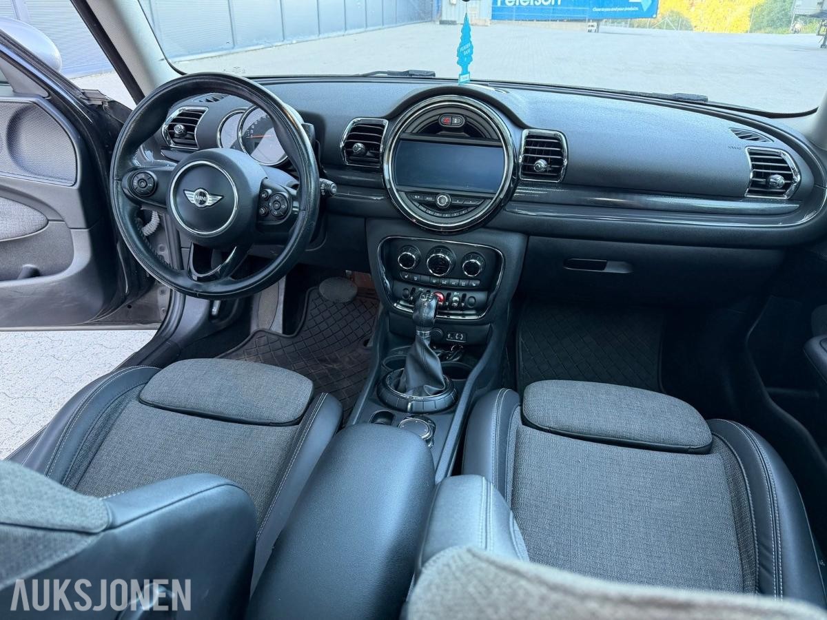 2015 MINI CLUBMAN COOPER D AUTOMAT PANORAMA HENGERFESTE