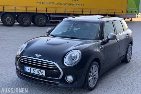 2015 MINI CLUBMAN COOPER D AUTOMAT PANORAMA HENGERFESTE