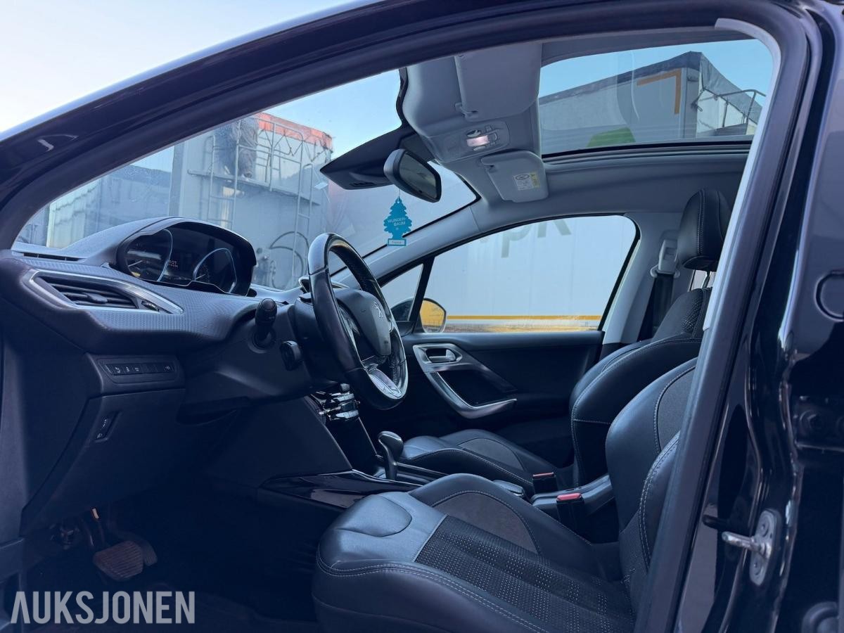 2018 PEUGEOT 2008 ACTIVE AUT PANORAMA HENGERFESTE KAMERA