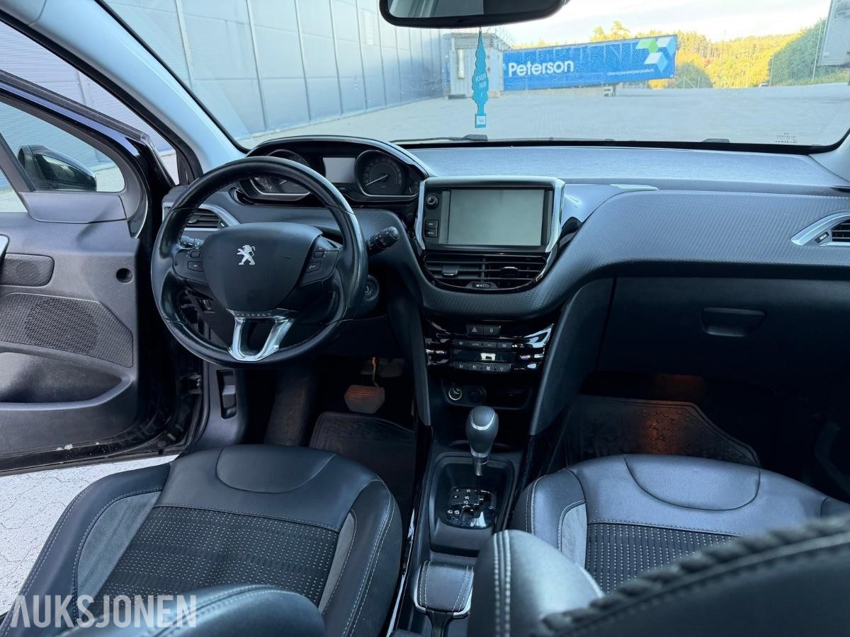 2018 PEUGEOT 2008 ACTIVE AUT PANORAMA HENGERFESTE KAMERA