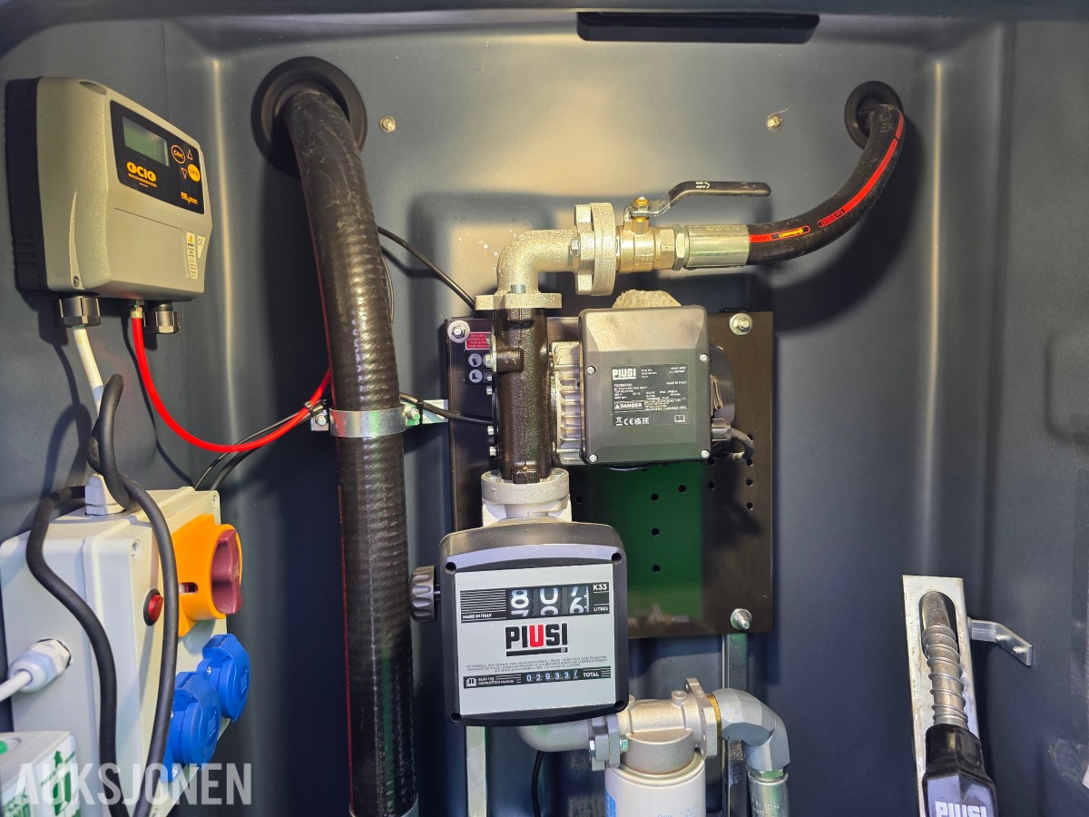 2022 Fortis 5000 liter dieseltank, 2200 liter blank diesel