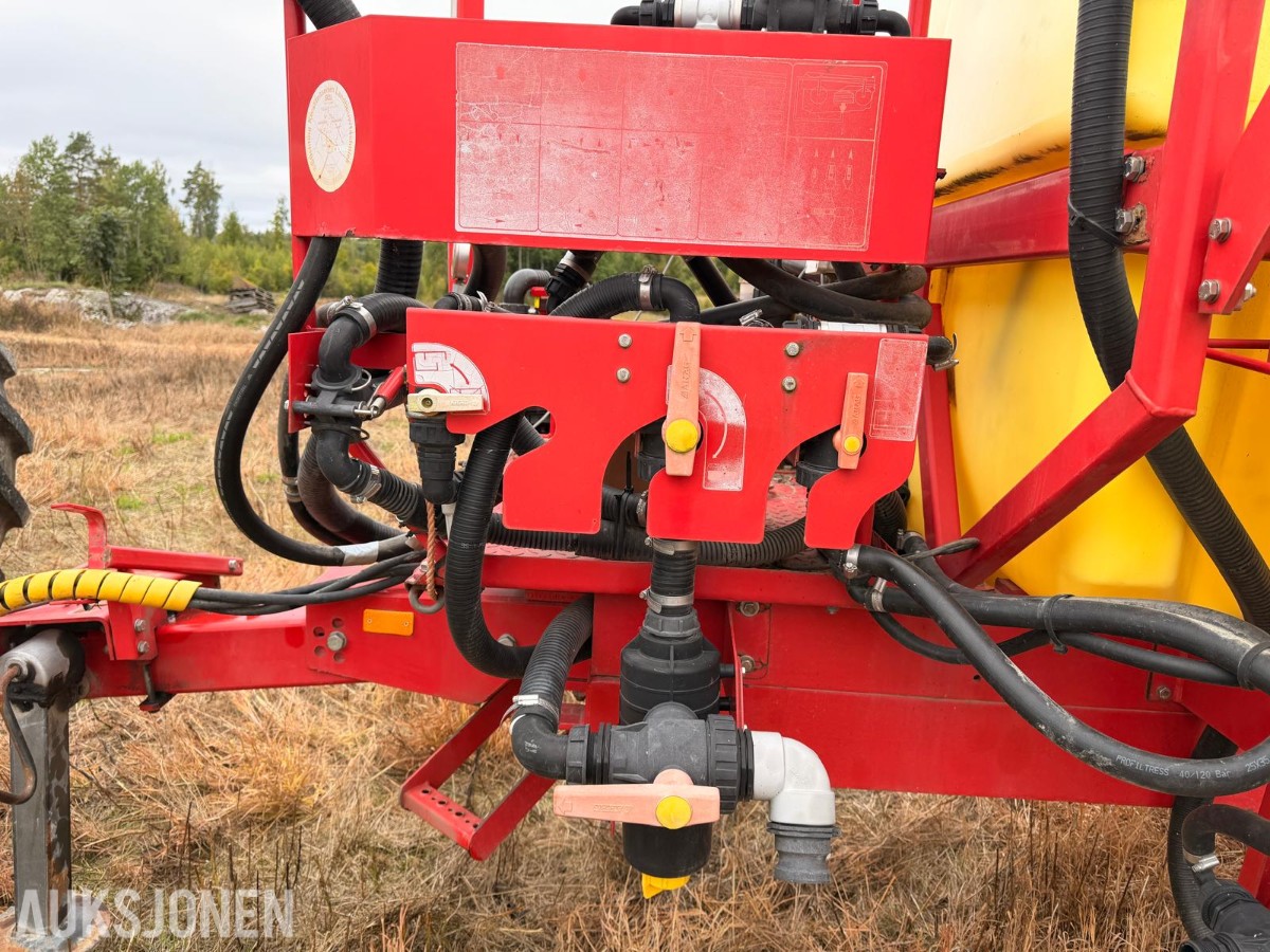 2002 RAU Vicon LS-05-HB-Ranger åkersprøyte, 21 m bom, 2500 liter