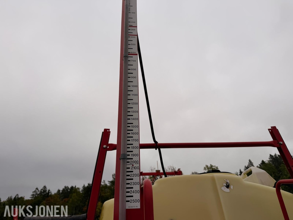 2002 RAU Vicon LS-05-HB-Ranger åkersprøyte, 21 m bom, 2500 liter