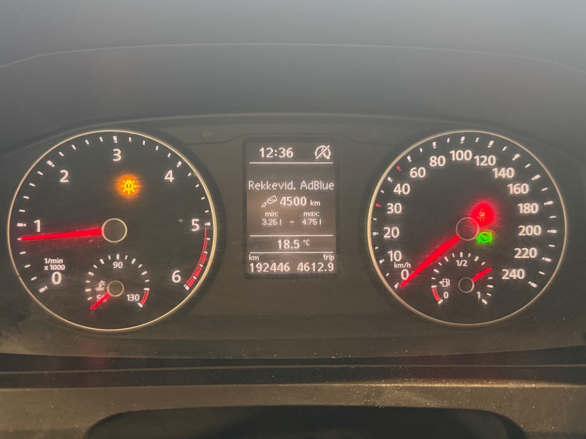 2018 VOLKSWAGEN TRANSPORTER 4MOTION 150 HK AUTOMAT DOBBELKABIN WEBASTO EU OK 28!