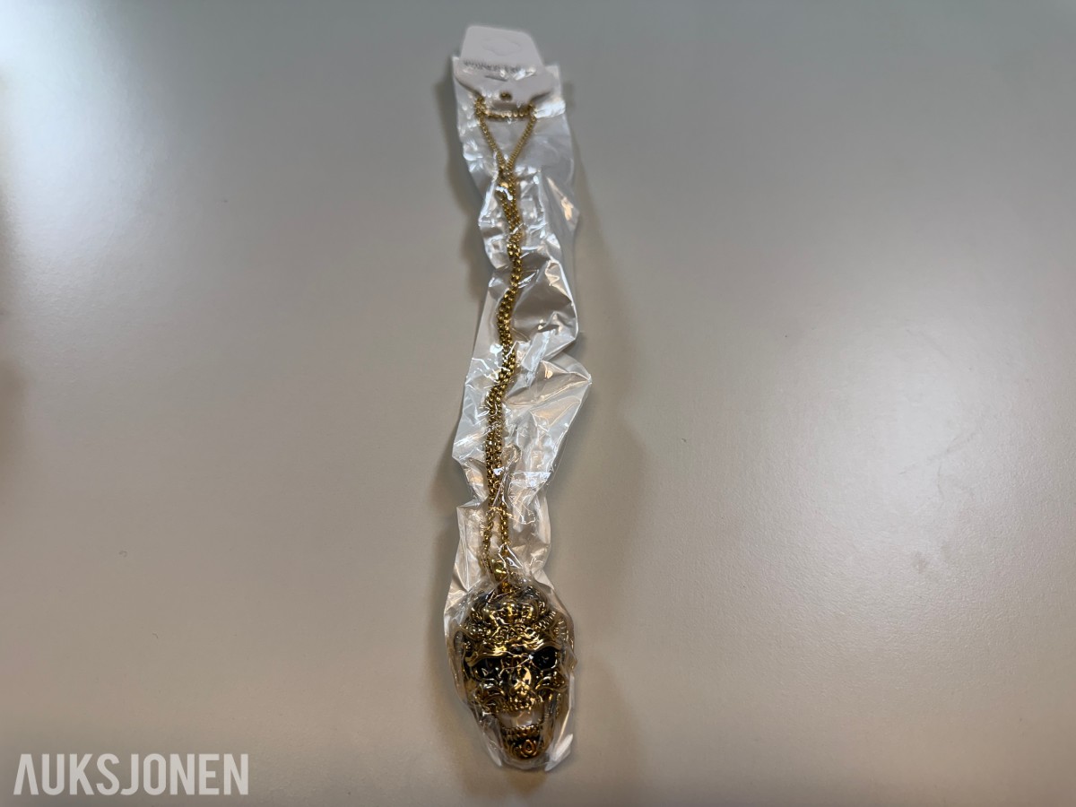 Ca 650 stk smykker - halskjeder, armbånd, ringer og øredobber