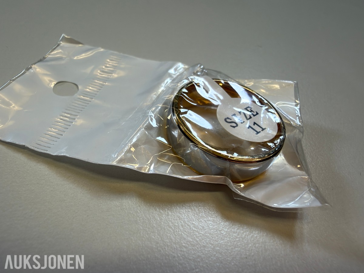 Ca 650 stk smykker - halskjeder, armbånd, ringer og øredobber