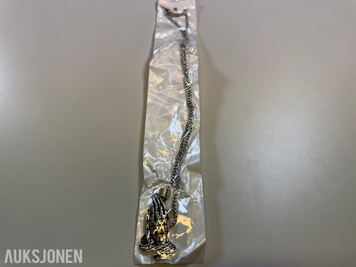 Ca 650 stk smykker - halskjeder, armbånd, ringer og øredobber