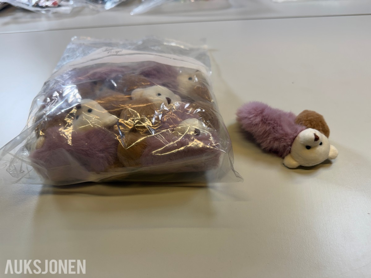 Ca 200 stk hårtilbehør i ulike utførelser