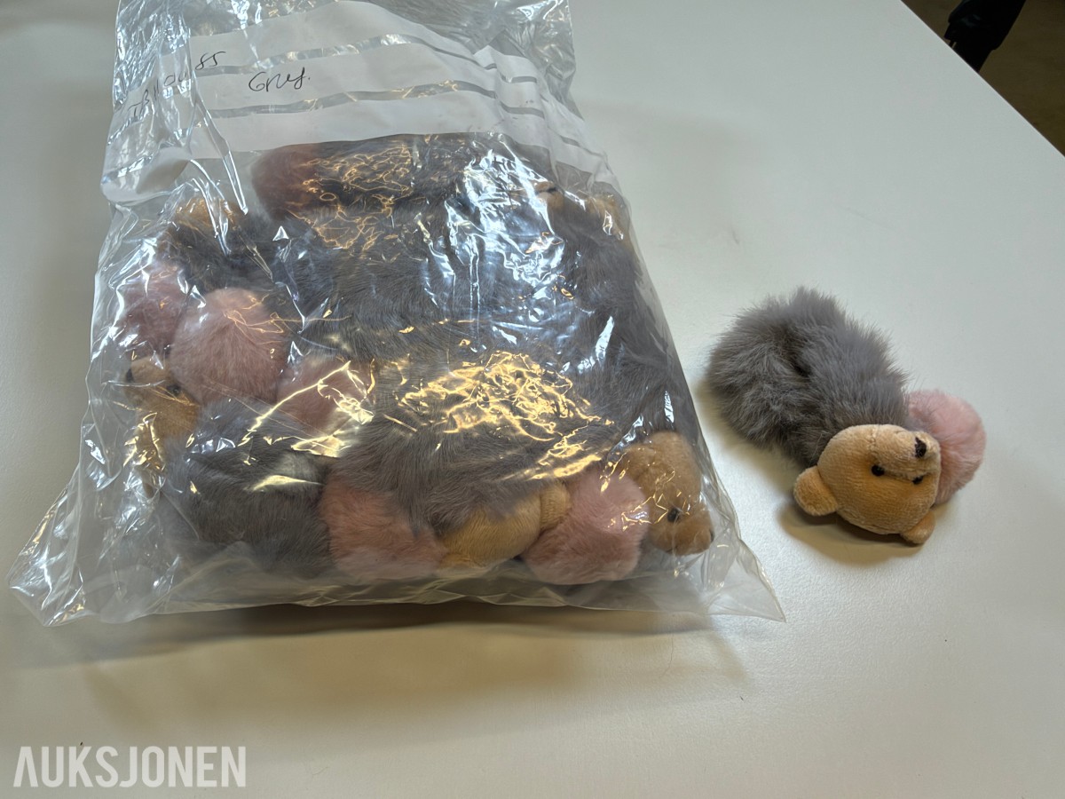 Ca 200 stk hårtilbehør i ulike utførelser