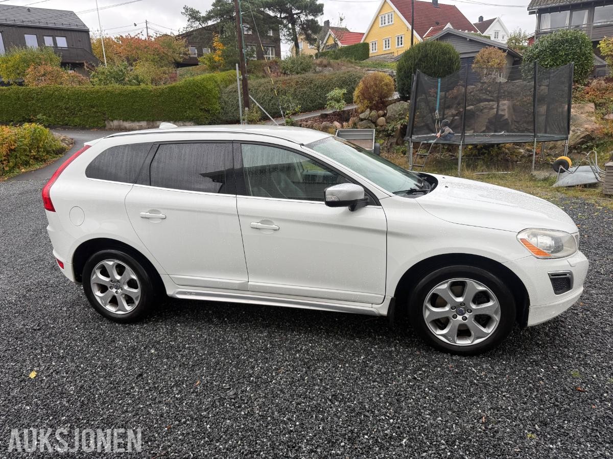 2011 VOLVO XC 60 R-DESIGN D4 163hk AWD AUTOMAT CRUISEKONTROLL RYGGEKAMERA
