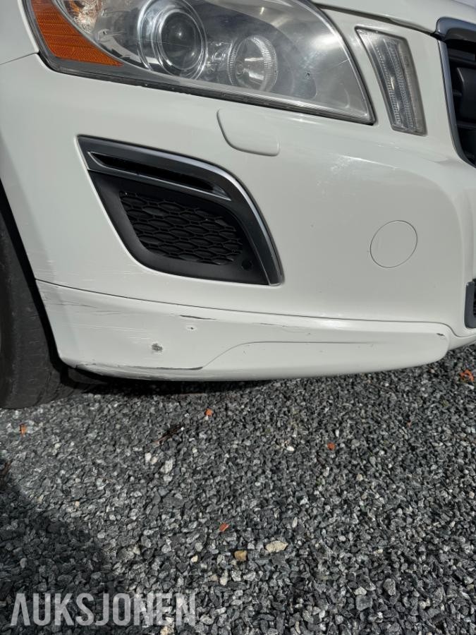 2011 VOLVO XC 60 R-DESIGN D4 163hk AWD AUTOMAT CRUISEKONTROLL RYGGEKAMERA