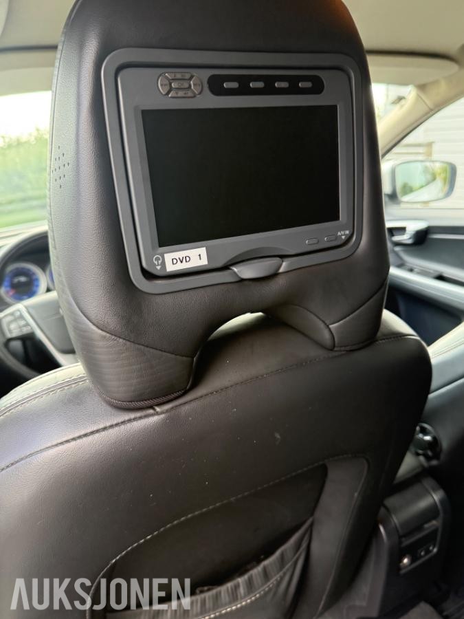 2011 VOLVO XC 60 R-DESIGN D4 163hk AWD AUTOMAT CRUISEKONTROLL RYGGEKAMERA