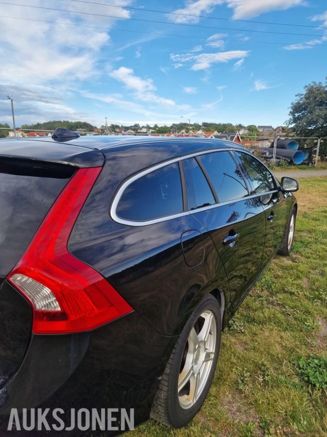 2013 VOLVO V60 R-DESIGN D2 115HK AUTOMAT, ADAPTIV CRUISEKONTROLL