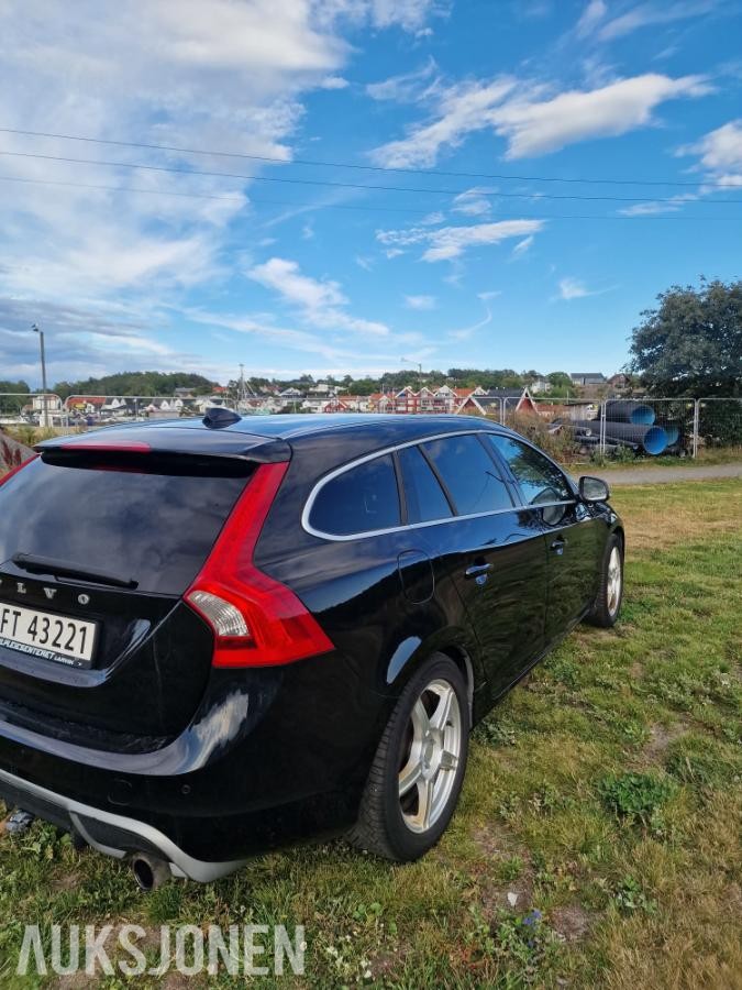 2013 VOLVO V60 R-DESIGN D2 115HK AUTOMAT, ADAPTIV CRUISEKONTROLL