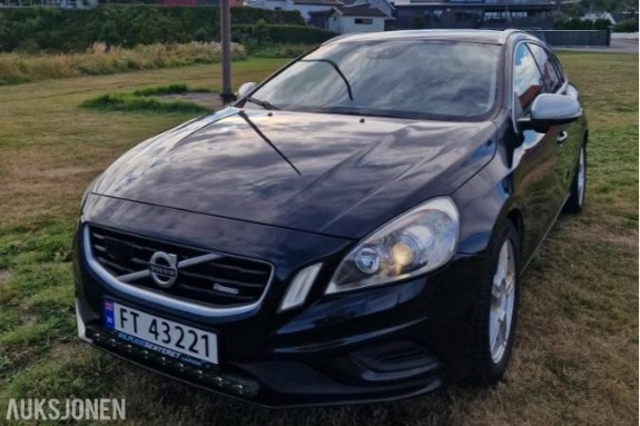 2013 VOLVO V60 R-DESIGN D2 115HK AUTOMAT, ADAPTIV CRUISEKONTROLL