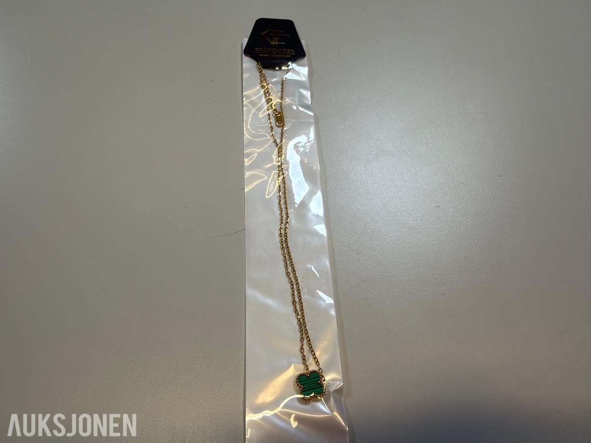 Ca 420 stk smykker - halskjeder, armbånd og øredobber