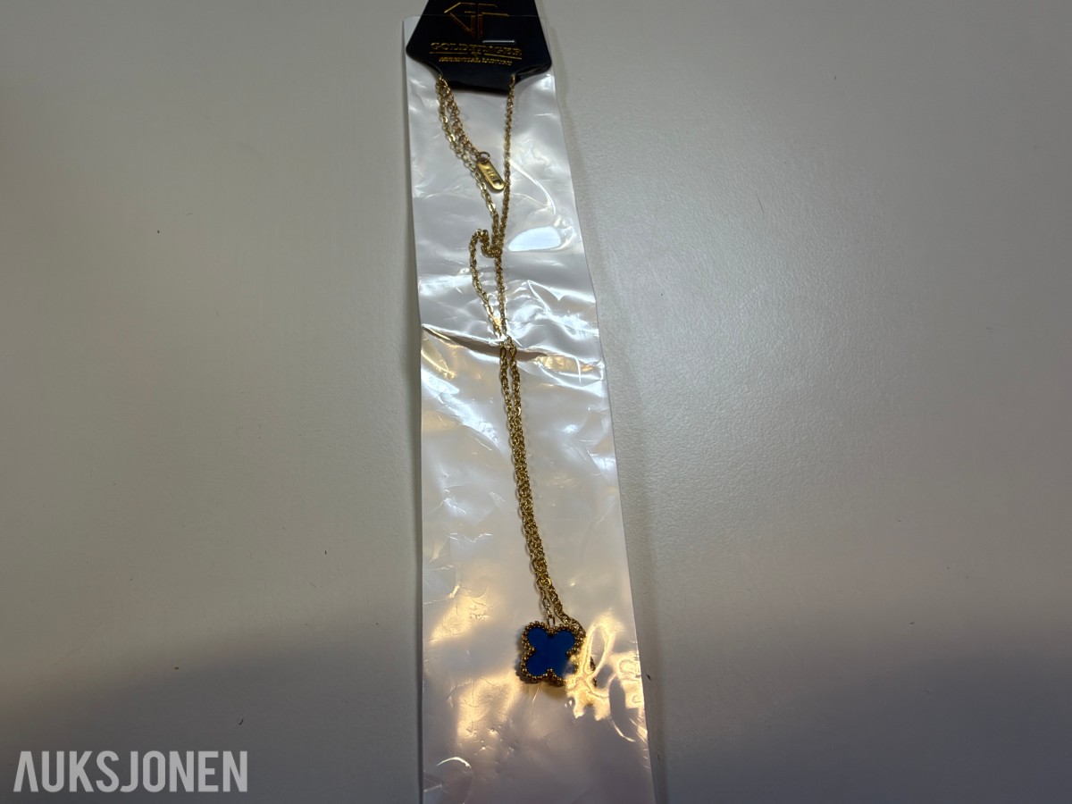 Ca 420 stk smykker - halskjeder, armbånd og øredobber