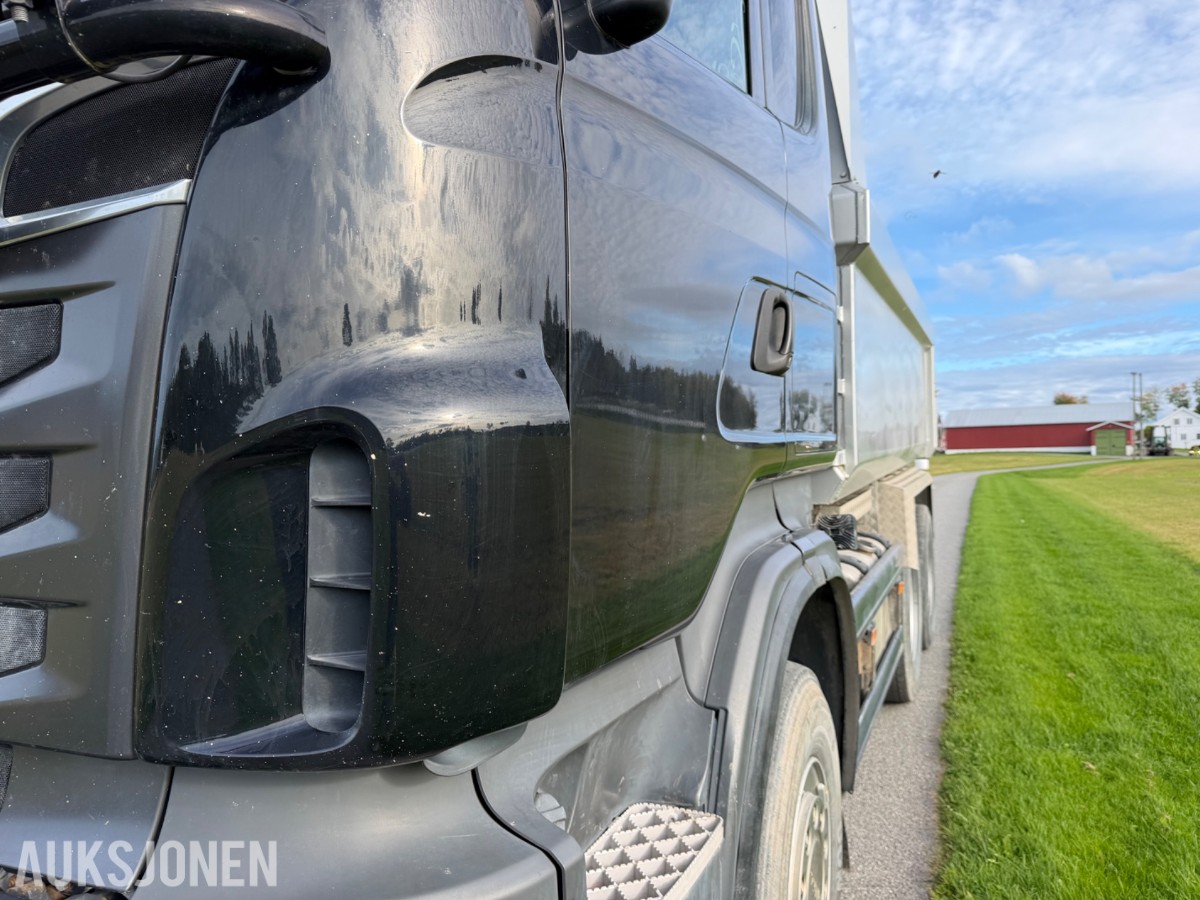 Scania R 560