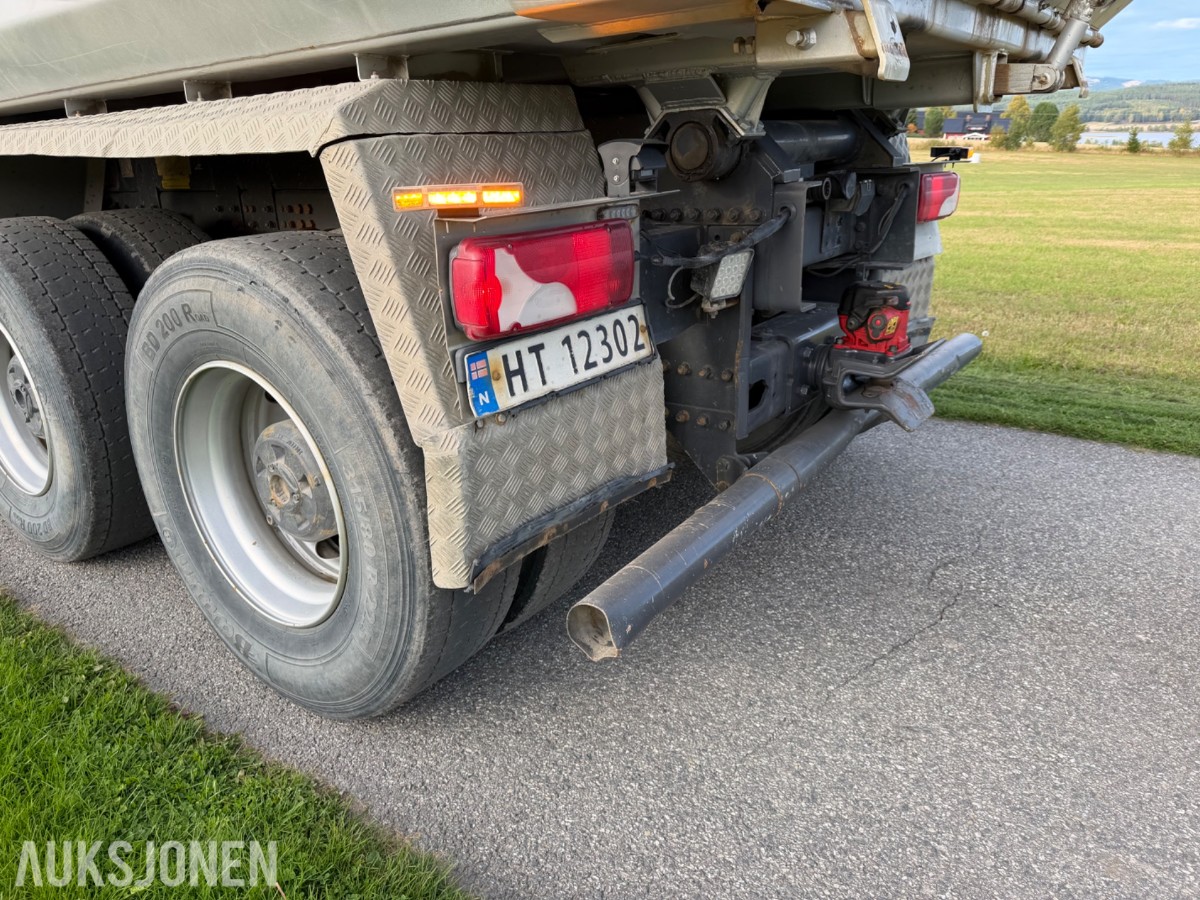 Scania R 560