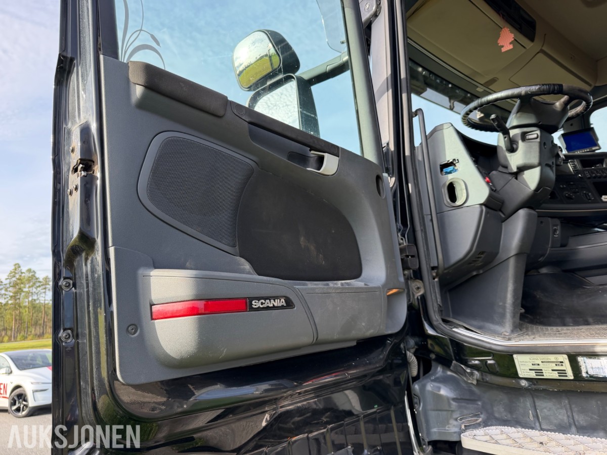 Scania R 560