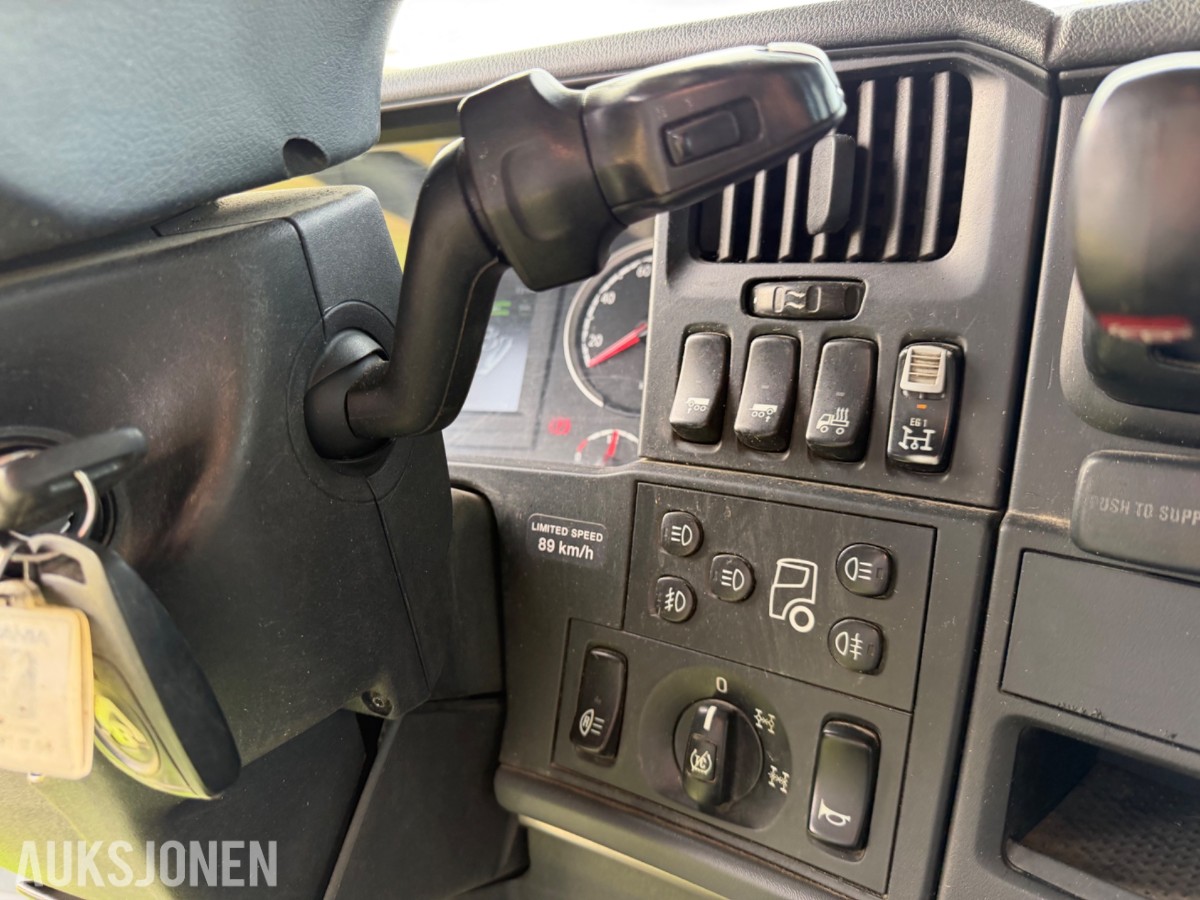 Scania R 560
