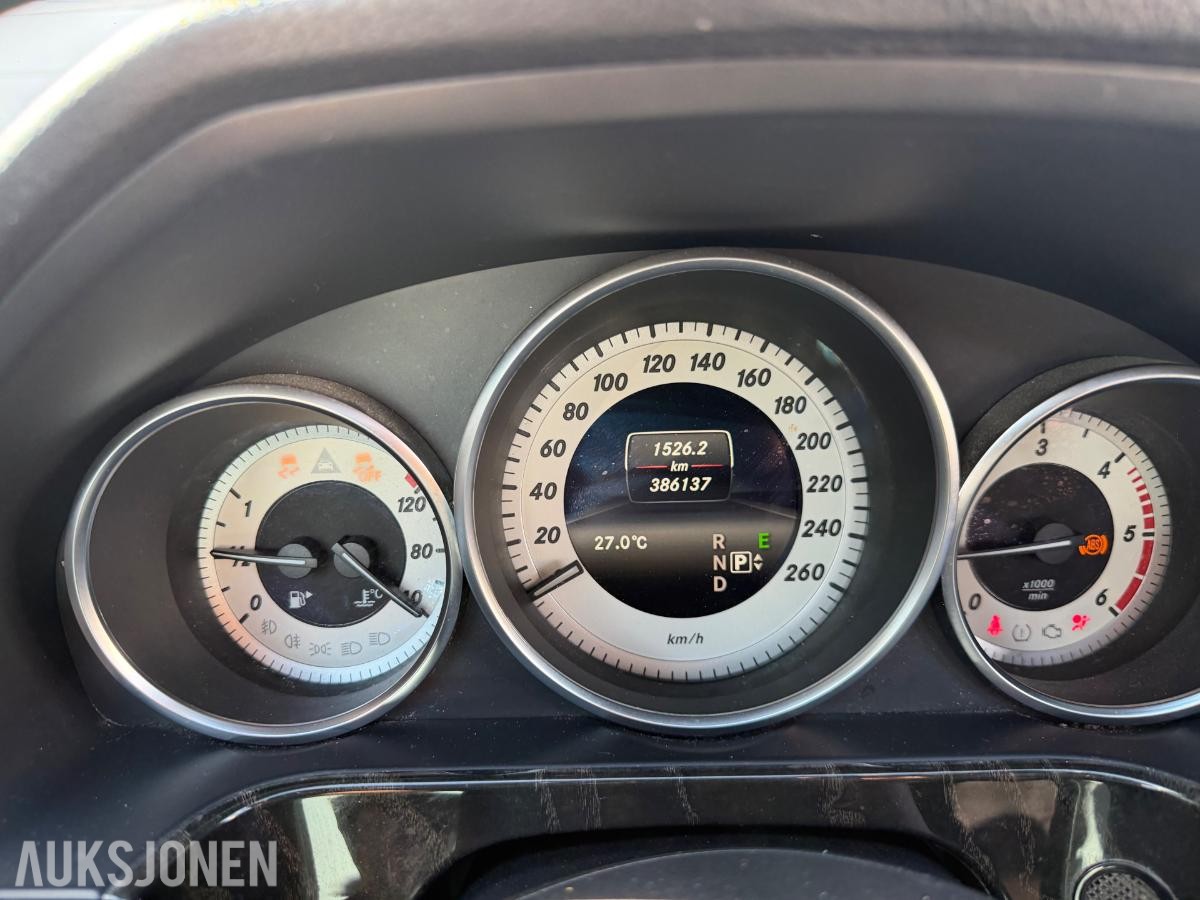 2013 Mercedes-Benz E 200 CDI AUTOMAT HENGERFESTE EL.SETE SOLTAK