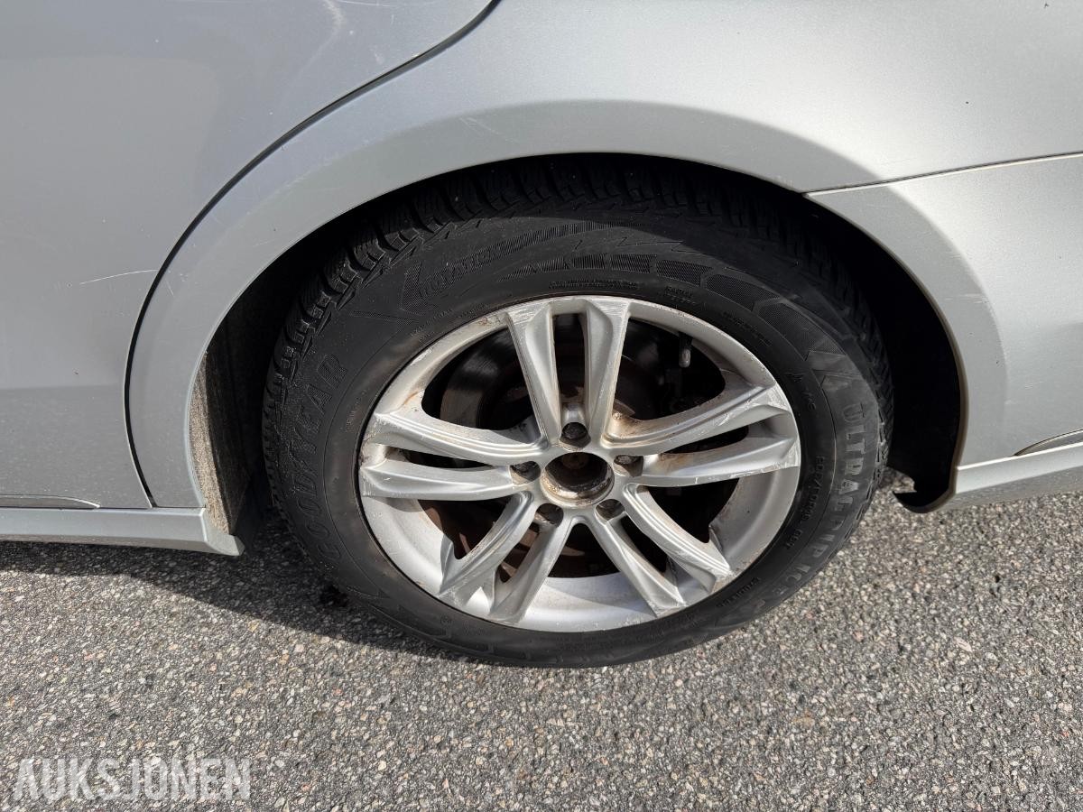 2013 Mercedes-Benz E 200 CDI AUTOMAT HENGERFESTE EL.SETE SOLTAK