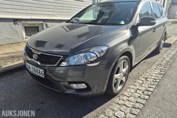 2011 Kia Ceed 1.6 90hk cruisekontroll hengerfeste s+v dekk eu ok 09.2028 148500km