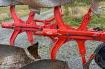 2005 Kuhn Vari-Master 121 5-skjærs vendeplog
