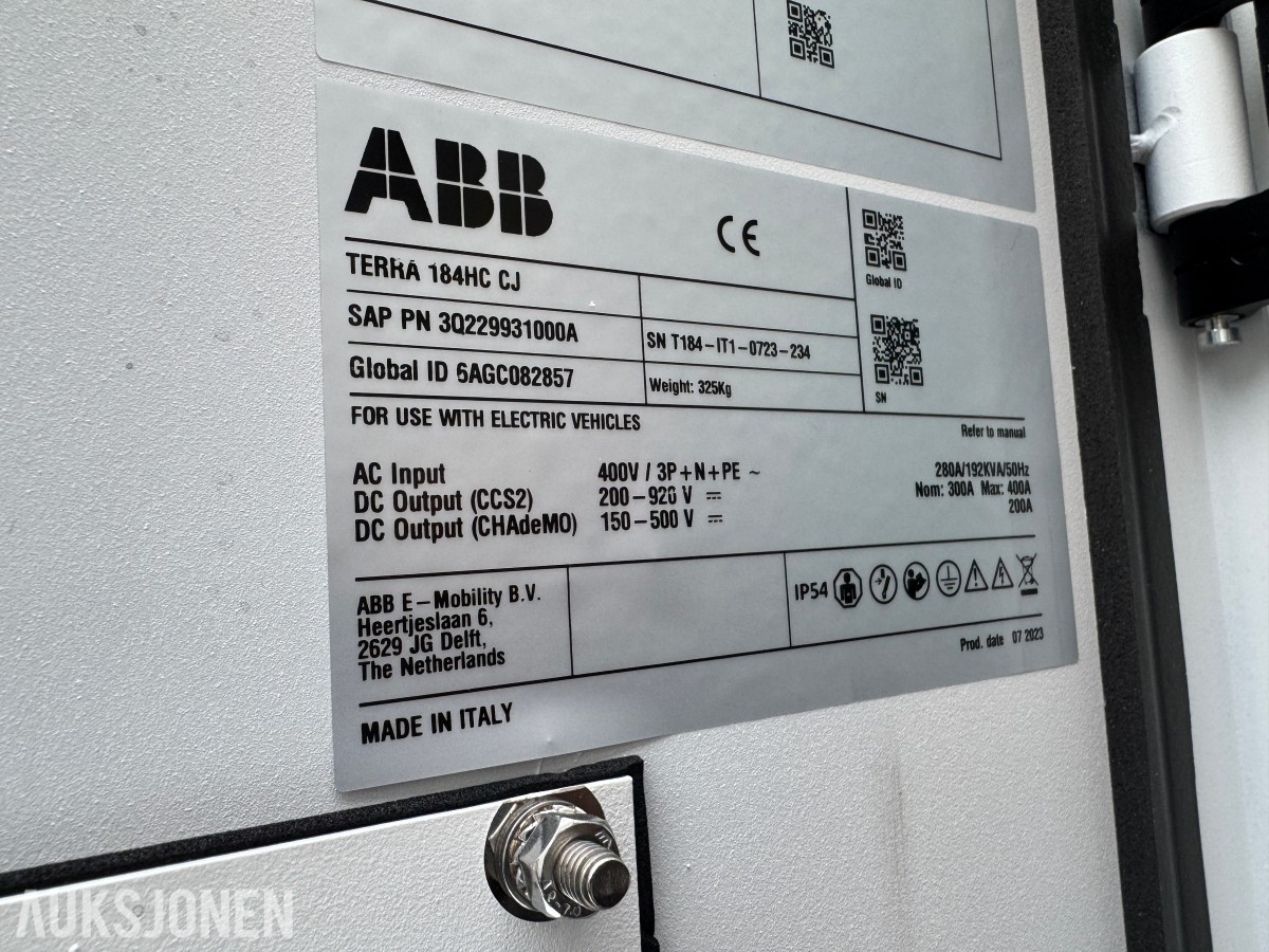 2023 ABB Terra 184HC CJ hurtigladestasjon CCS2 – CHAdeMO