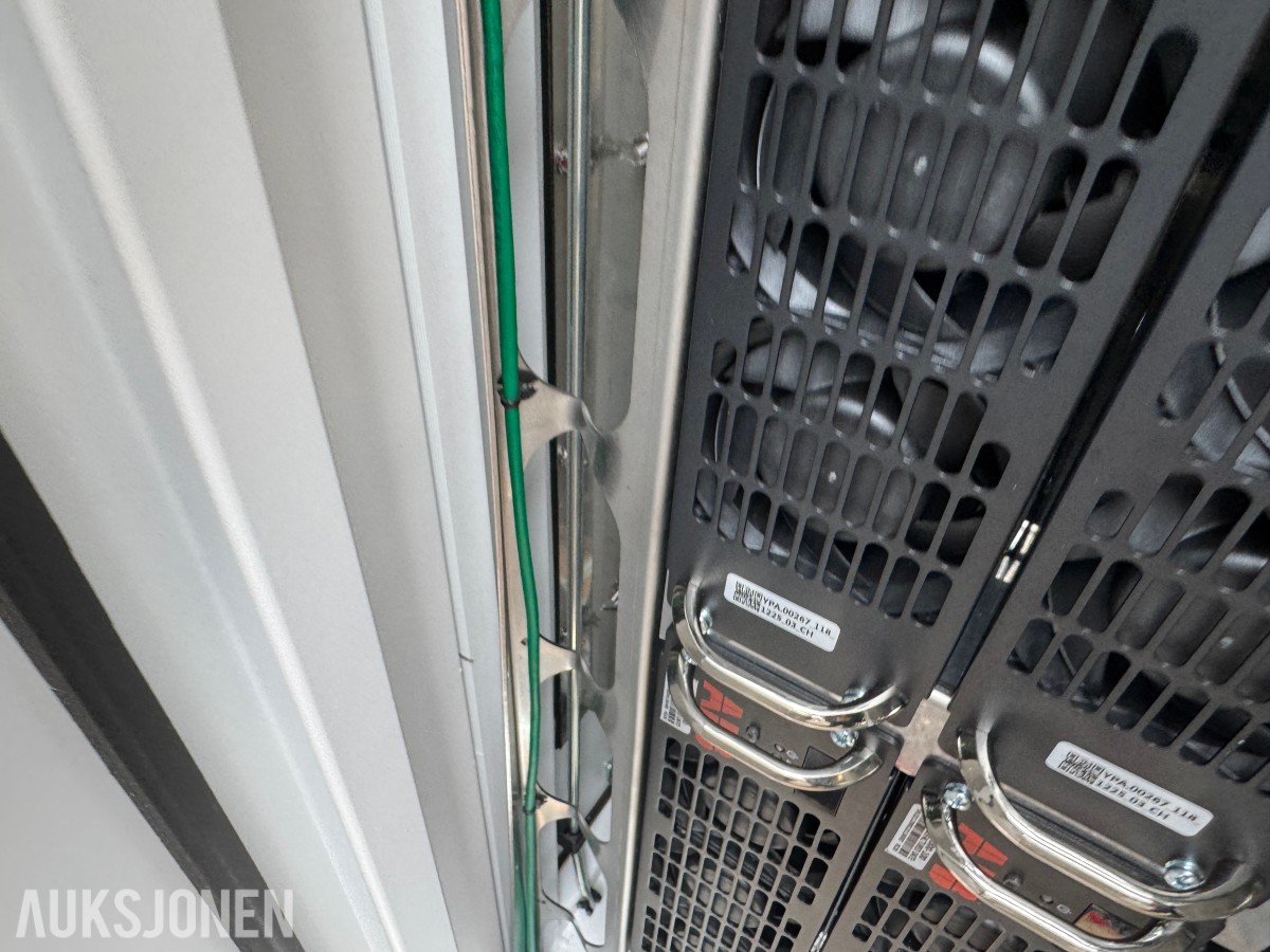 2023 ABB Terra 184HC CJ hurtigladestasjon CCS2 – CHAdeMO