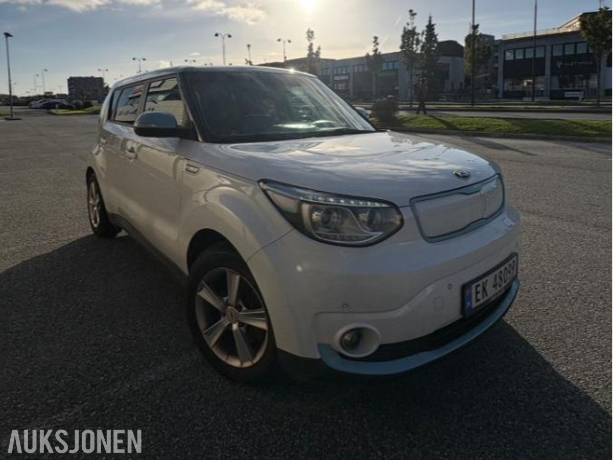 2016 Kia Soul EV Cruisekontroll, Rattvarme, S+V DEKK NYLIG EU GODKJENT