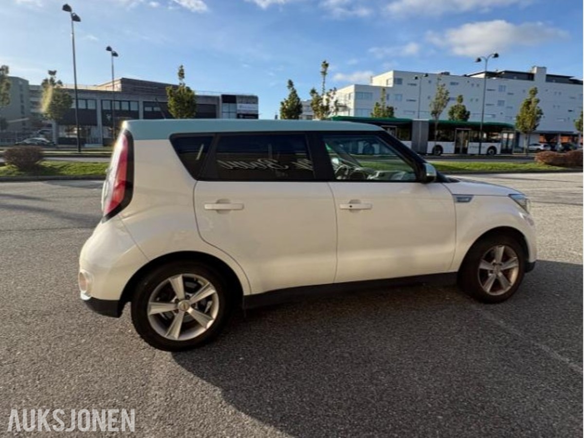 2016 Kia Soul EV Cruisekontroll, Rattvarme, S+V DEKK NYLIG EU GODKJENT