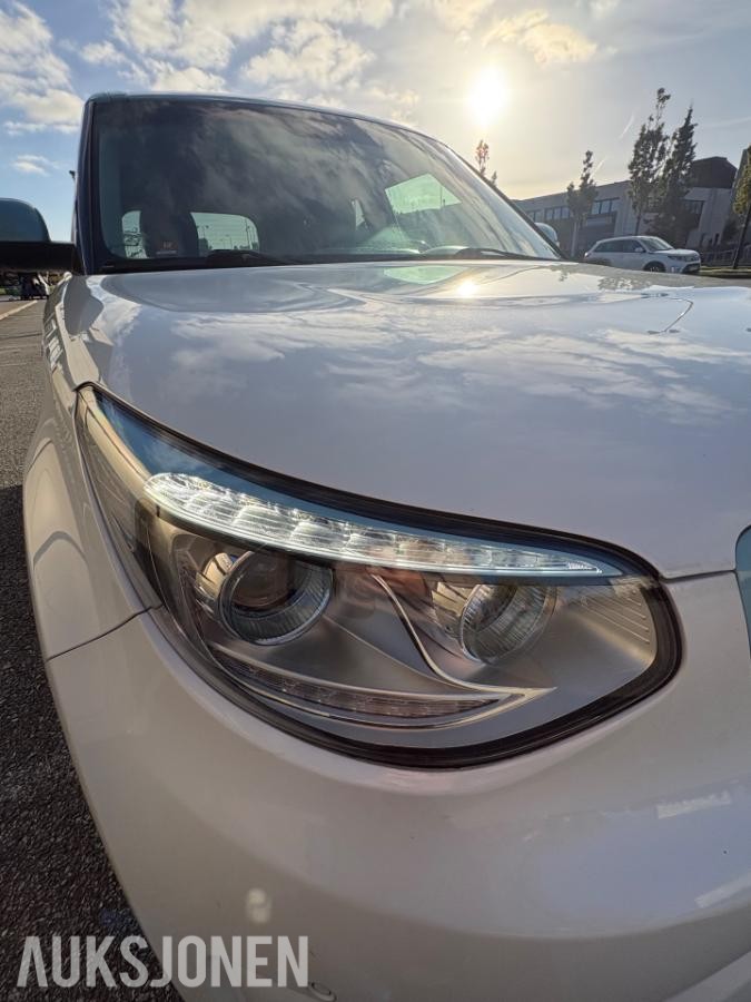 2016 Kia Soul EV Cruisekontroll, Rattvarme, S+V DEKK NYLIG EU GODKJENT