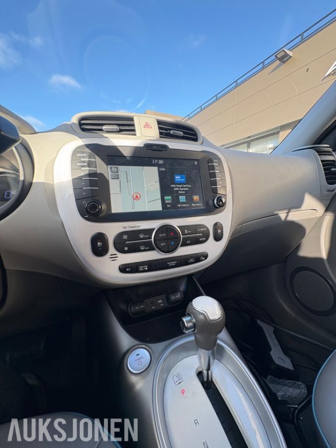 2016 Kia Soul EV Cruisekontroll, Rattvarme, S+V DEKK NYLIG EU GODKJENT