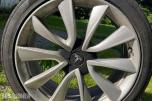2019 4 Tesla-dekk selges, 235/40 R19