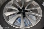 2019 4 Tesla-dekk selges, 235/40 R19