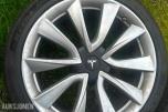 2019 4 Tesla-dekk selges, 235/40 R19