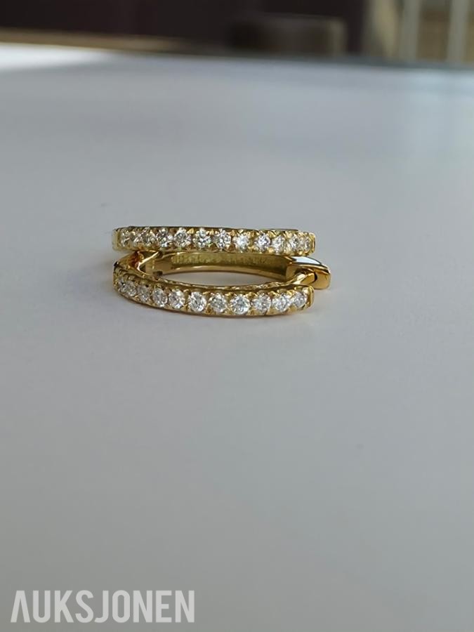 0.26CT HOOPS DIAMANTØREDOBBER I 18K GULL. NATURLIGE DIAMANTER! TAKSTBREV!