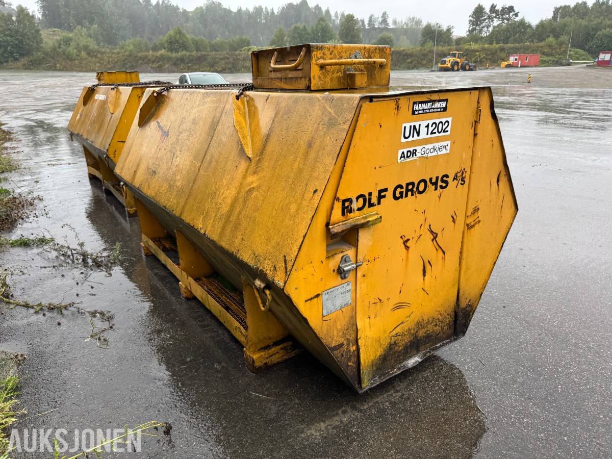 2008 Fårmartanken AB ADR-godkjent dieseltank – 2000 liter