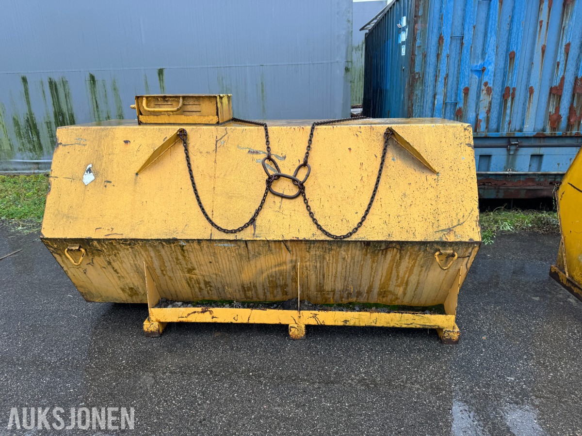 2008 Fårmartanken AB ADR-godkjent dieseltank – 2000 liter