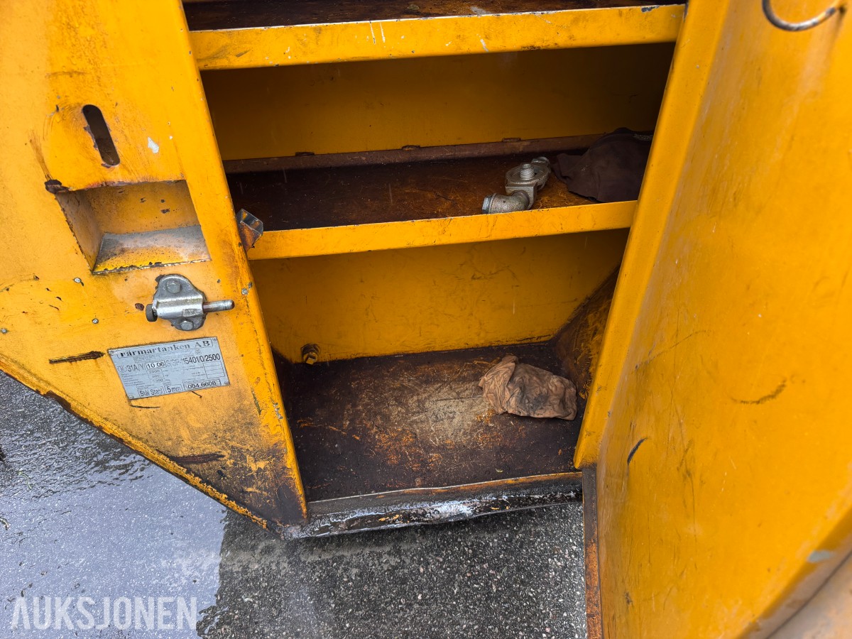 2008 Fårmartanken AB ADR-godkjent dieseltank – 2000 liter