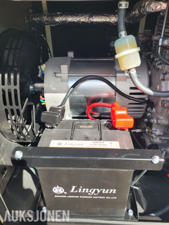 Techplus Dieselaggregat 8,5KW 3-fas 400V / 1-fas 230V