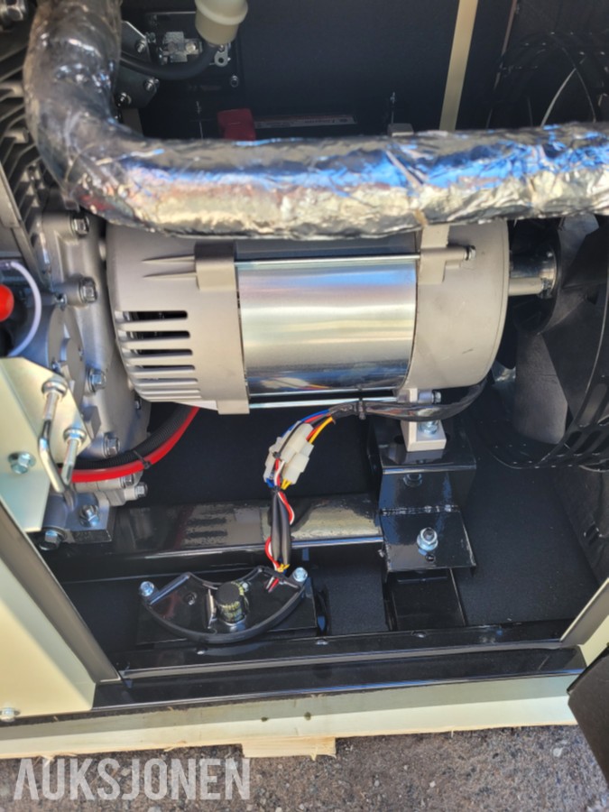 Techplus Dieselaggregat 8,5KW 3-fas 400V / 1-fas 230V