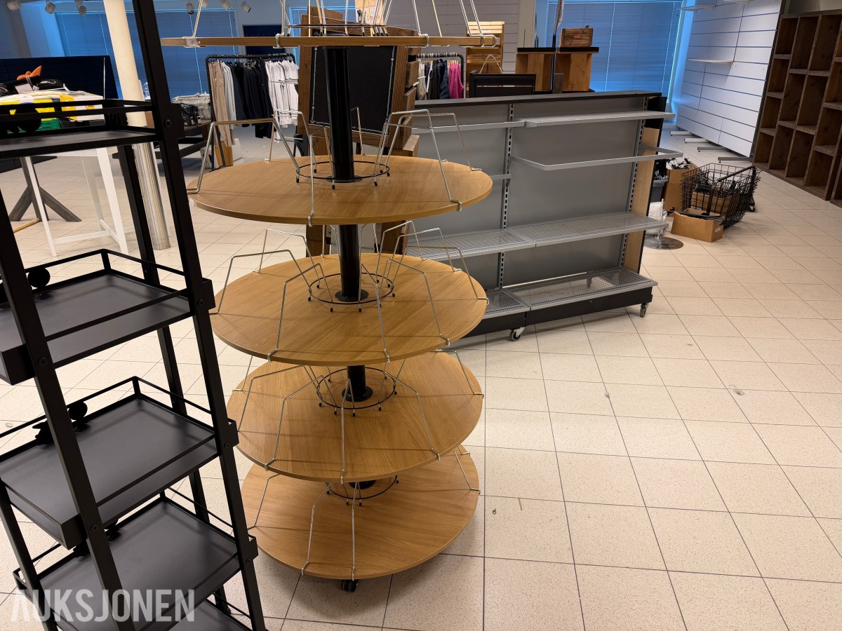 Butikkinnredning - 5 stk. reoler / hyller - ingen minstepris!