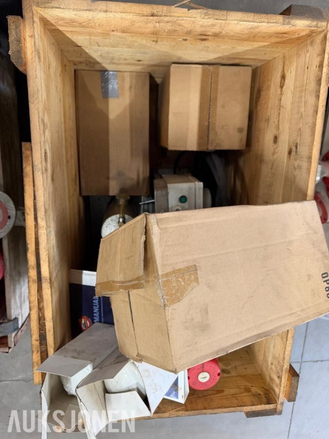 AGE S. WÅGENE TS5060PMH OLJERENSER MED FORVARMER