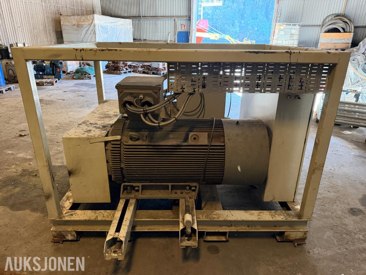 STAMFORD/LÖNNE 300 KW FREKVENSOMFORMER 60/50 HZ – 370 KVA
