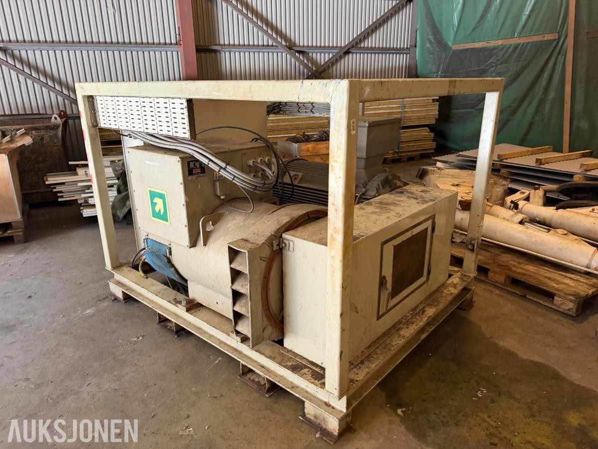 STAMFORD/LÖNNE 300 KW FREKVENSOMFORMER 60/50 HZ – 370 KVA