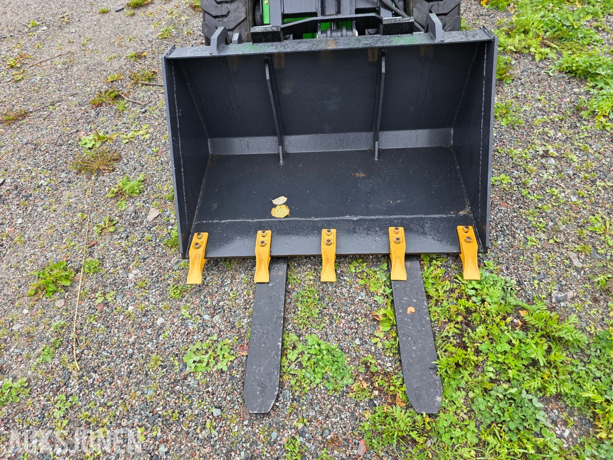 2026 Euroloader SKT 1000 kompaktlaster 4WD 3.6 timer -skuffe-gaffel